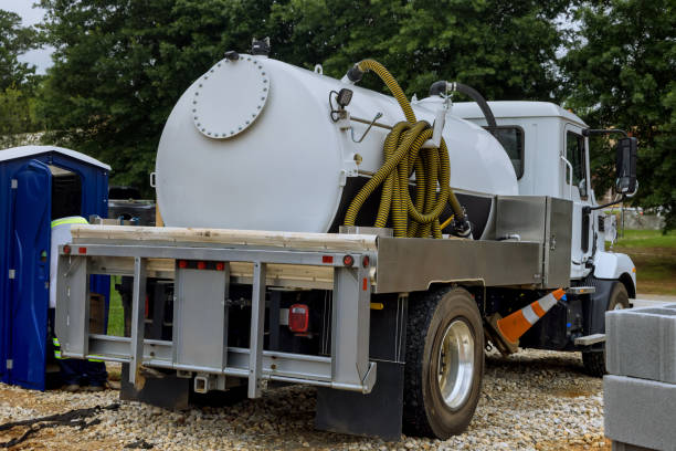 Portable Toilet Options We Offer in Stone Mountain, GA